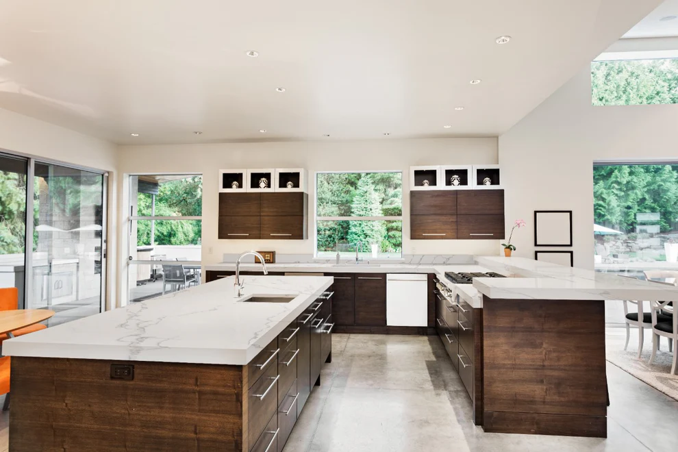 Bookmatched Stone Slabs: Turning Quartzite & Quartz into Living Art